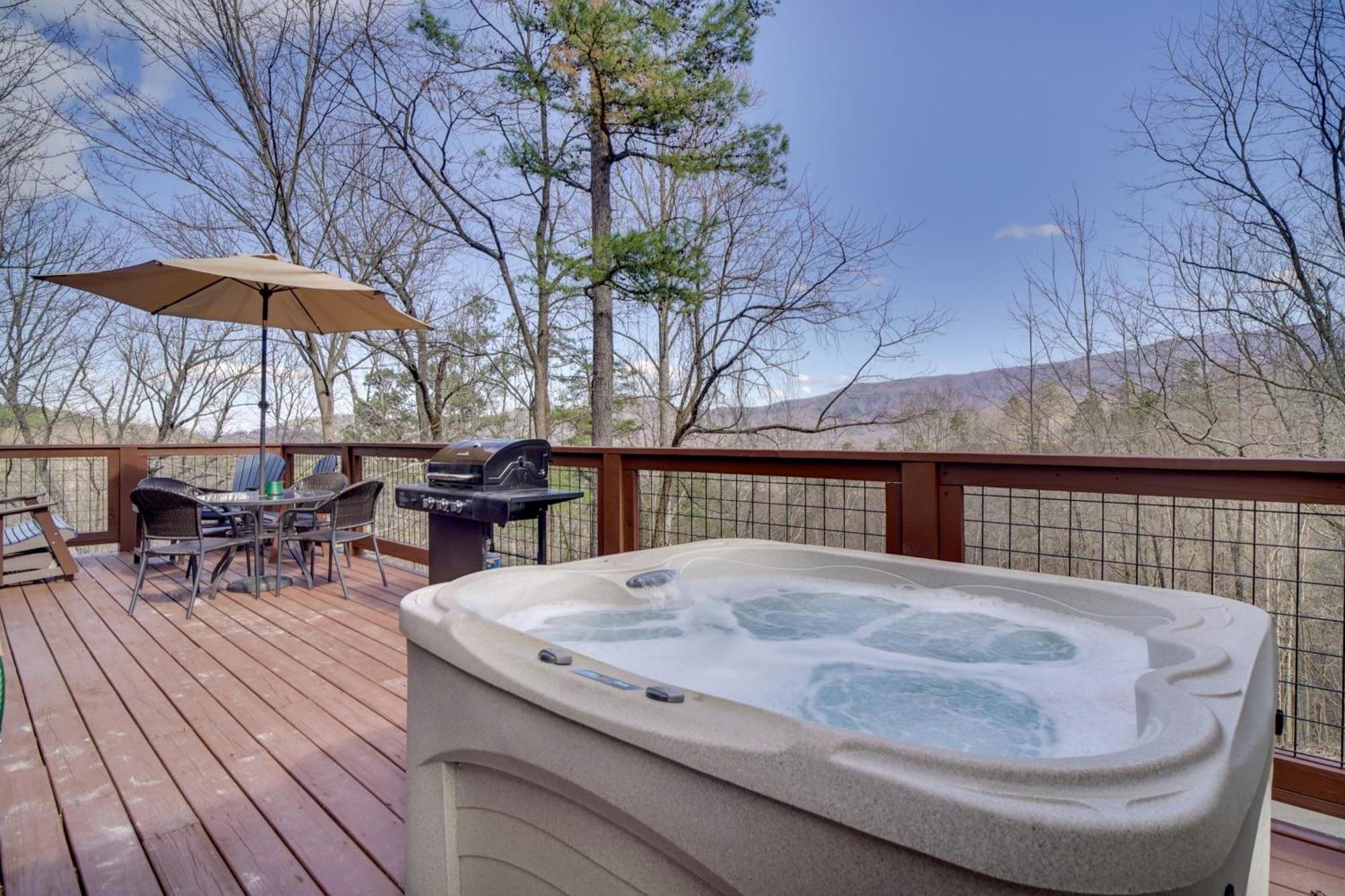 Hatcher Mtn Retreat Sevierville Cabin With Hot Tub! Zewnętrze zdjęcie